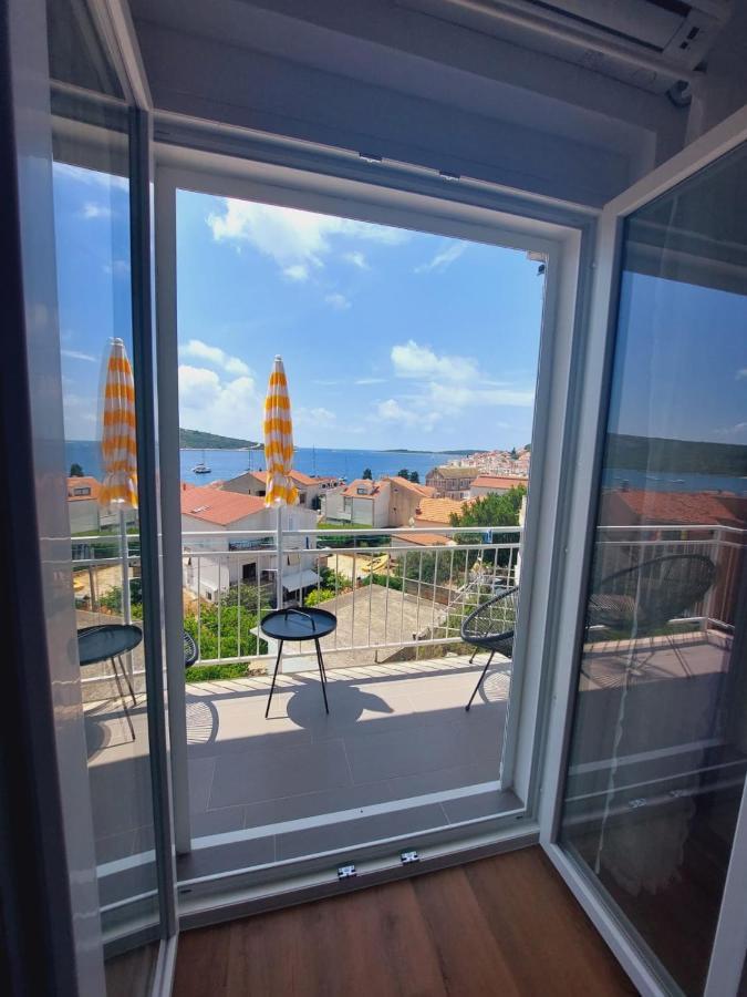 Vinko Rooms Primošten Eksteriør billede